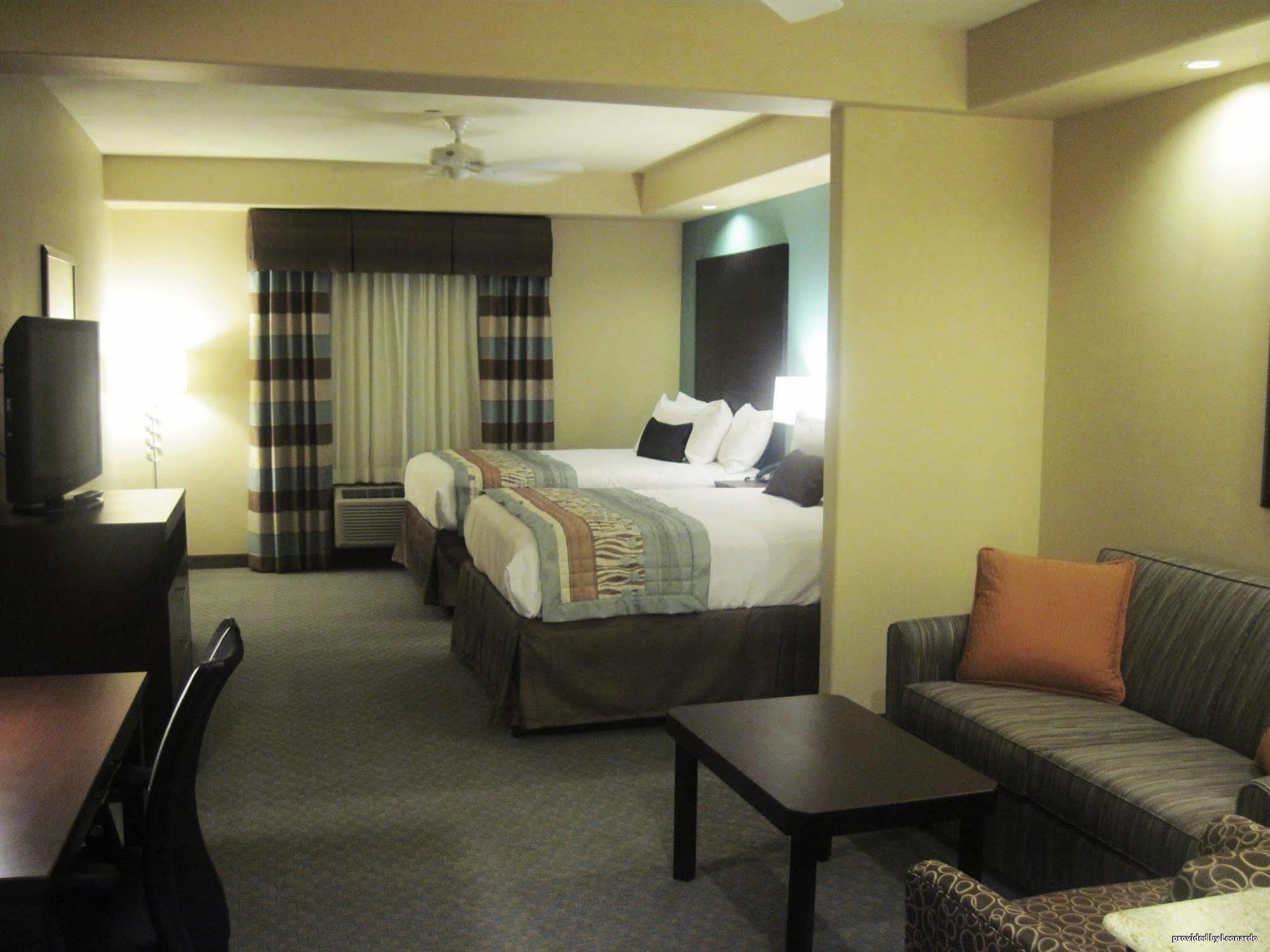 Best Western Plus Midland Suites Rum bild